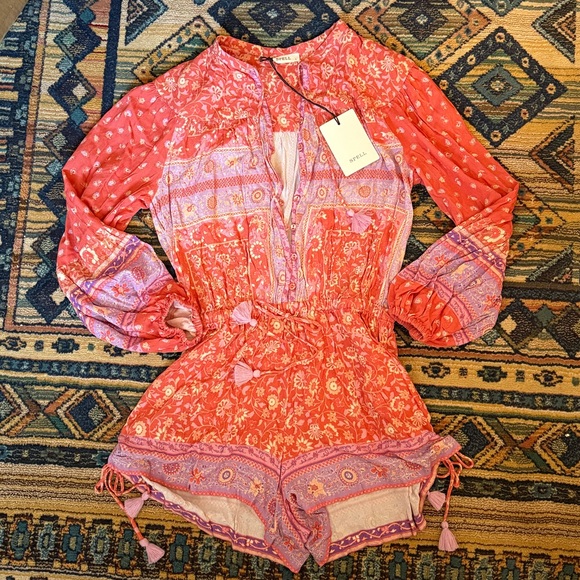 NWT SPELL AND THE GYPSY SUNSHINE BANDIT ROMPER - CAYENNE SIZE SMALL - Picture 2 of 6
